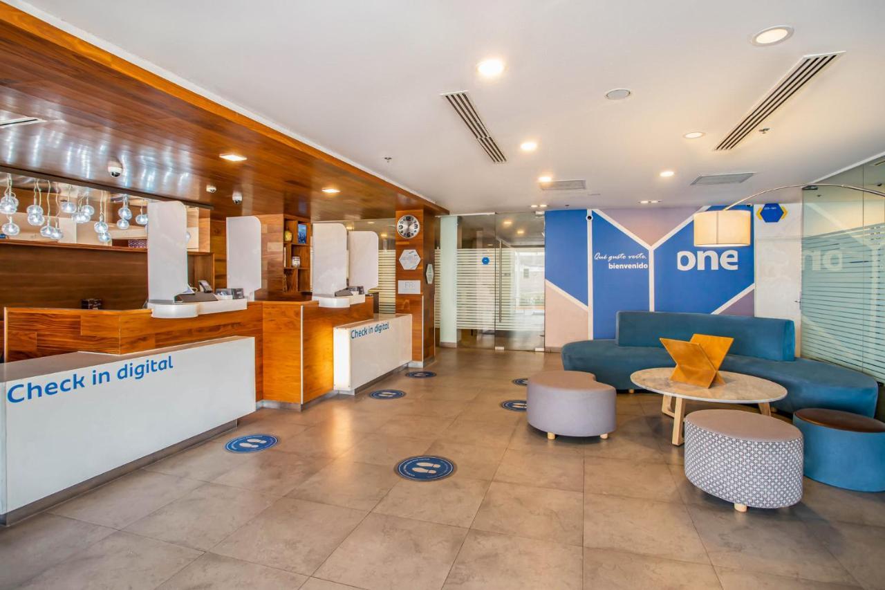 One Saltillo Aeropuerto Ngoại thất bức ảnh